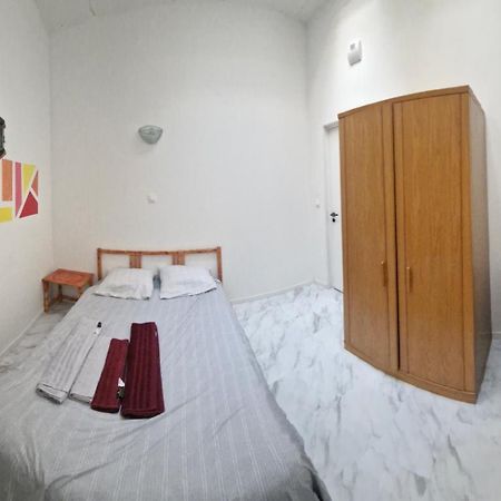 Bed And Breakfast Chez L'Habitant Marsilia Exterior foto
