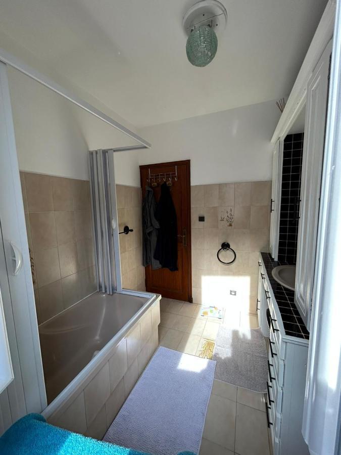 Bed And Breakfast Chez L'Habitant Marsilia Exterior foto